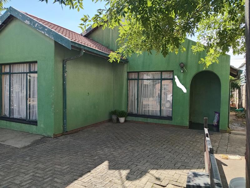 3 Bedroom Property for Sale in Zamdela Free State